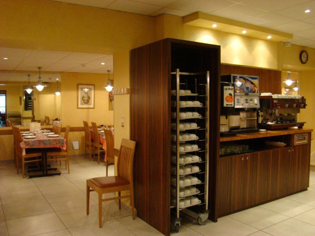 Hotel Saint Sebastien Lourdes Exterior photo