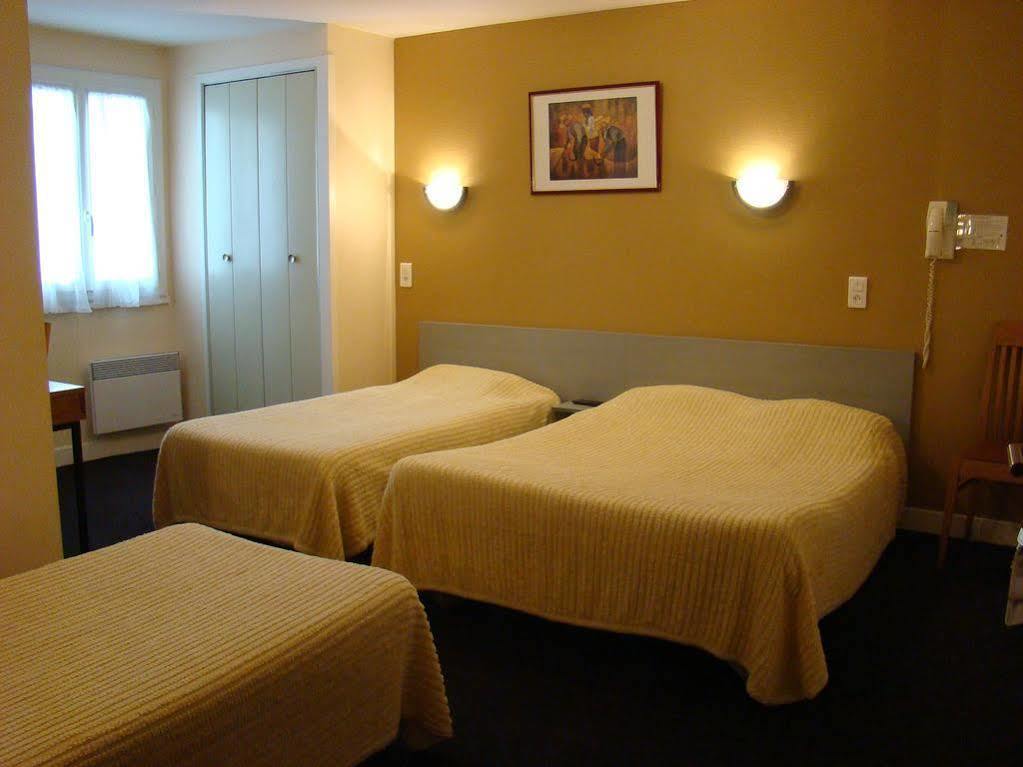 Hotel Saint Sebastien Lourdes Exterior photo